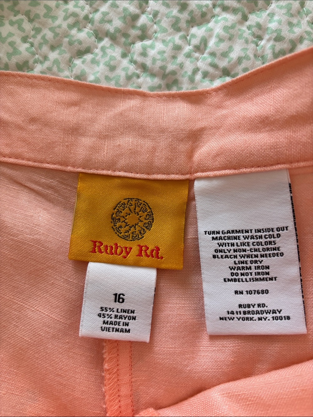 Ruby Rd. Peach Crop Pants - Picture 3 of 3